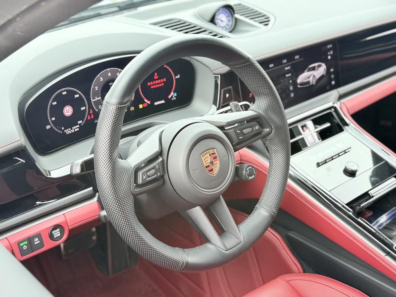Porsche Panamera, 2024 — фото 9 из 12