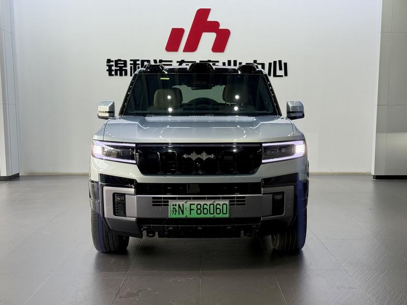 BYD FangChengBao Leopard 8, 2024 — фото 2 из 12