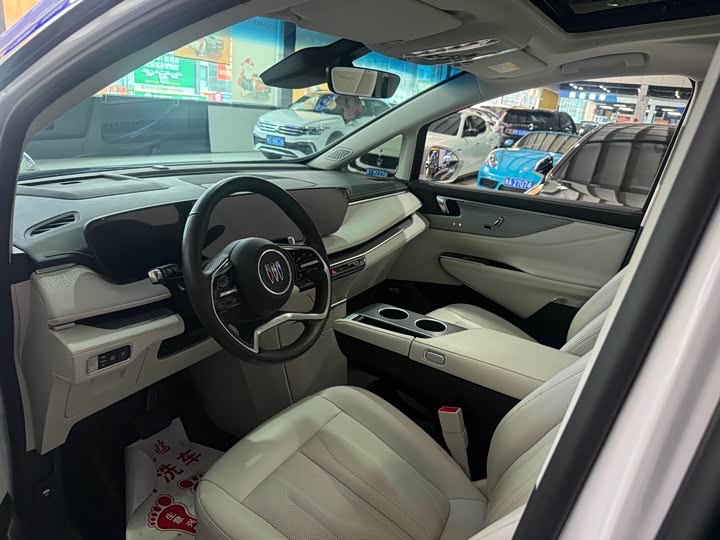 Buick GL8 Hybrid, 2024 — фото 2 из 5
