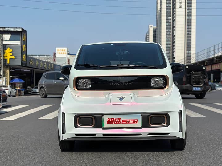 Baojun KiWi EV, 2022 — фото 2 из 9