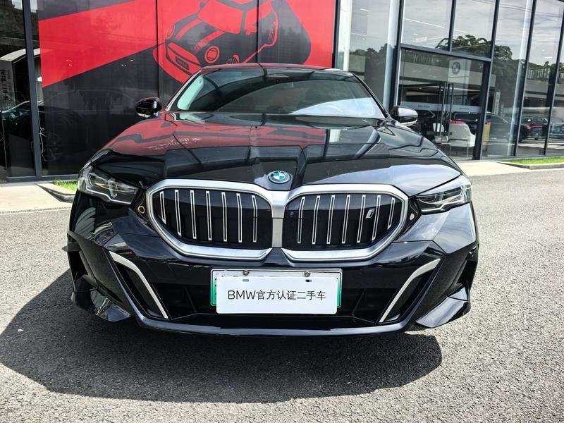 BMW i5, 2024 — фото 2 из 12