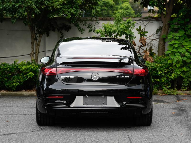 Mercedes-Benz EQE AMG, 2024 — фото 4 из 12