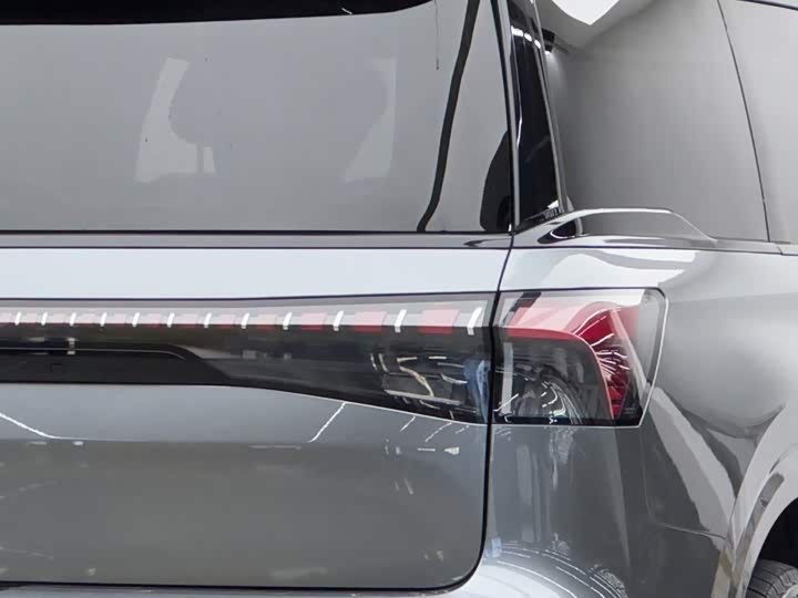 Infiniti QX80, 2025 — фото 6 из 9