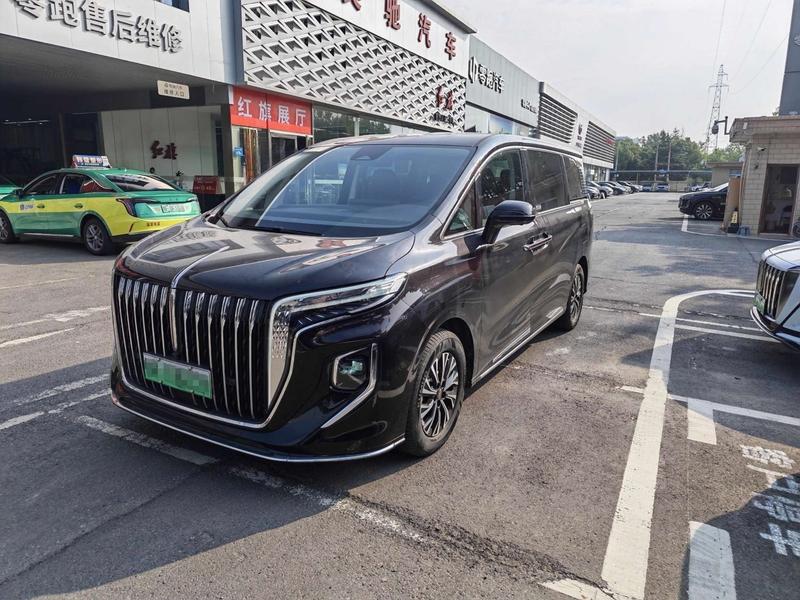 Hongqi HQ9 Hybrid, 2024 — купить в Казани под ключ