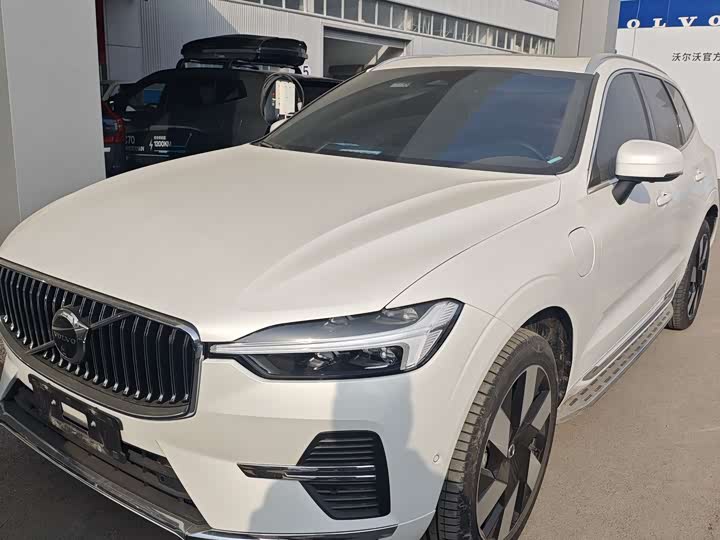 Volvo XC60 Hybrid, 2023 — купить в Санкт-Петербурге под ключ