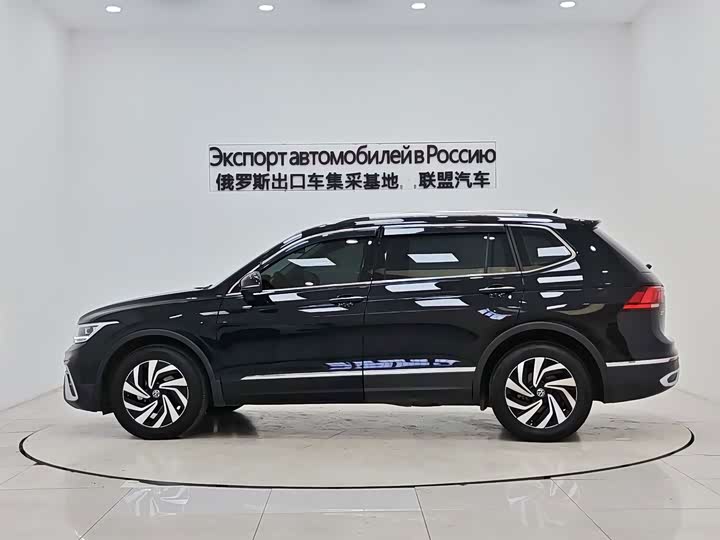 Volkswagen Tiguan L Pro, 2022 — фото 5 из 9