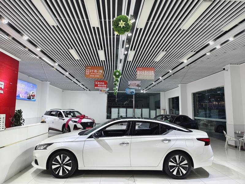 Nissan Teana, 2022 — фото 4 из 12