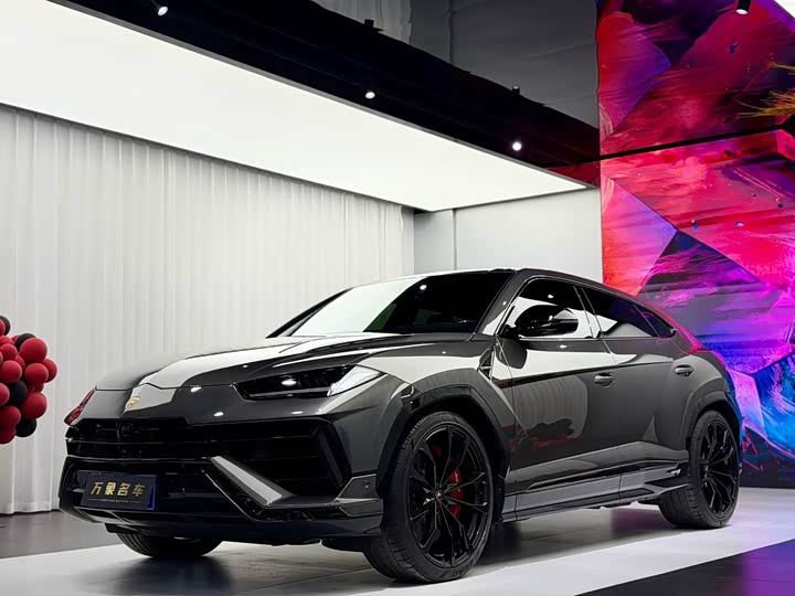 Lamborghini Urus, 2024 — купить в Москве под ключ