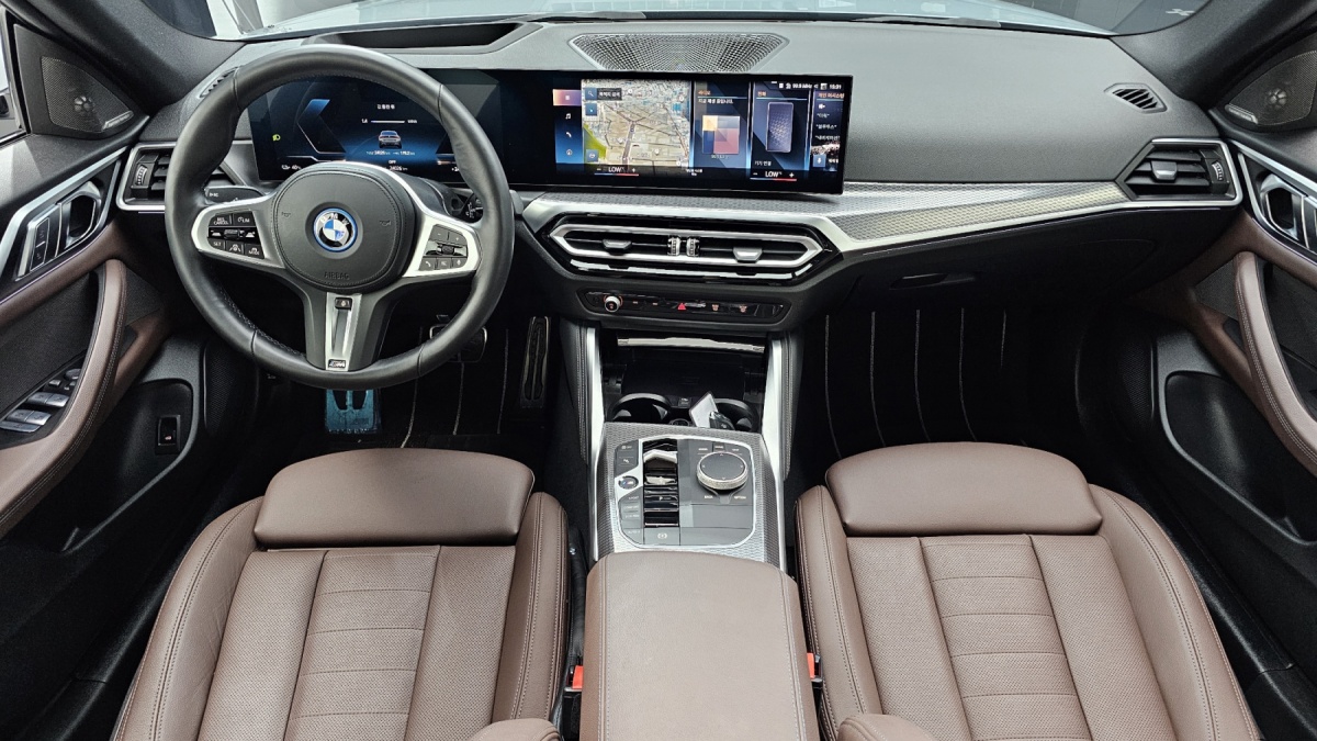 BMW i4, 2023 — фото 7 из 12
