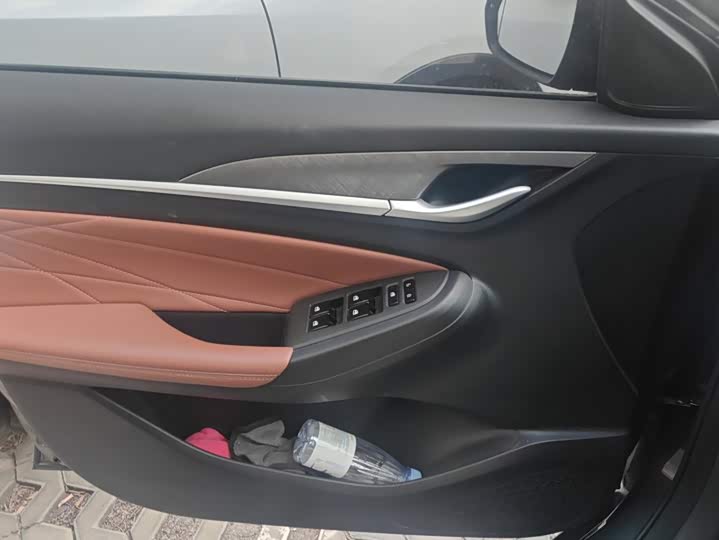 Changan Eado Plus, 2023 — фото 7 из 9