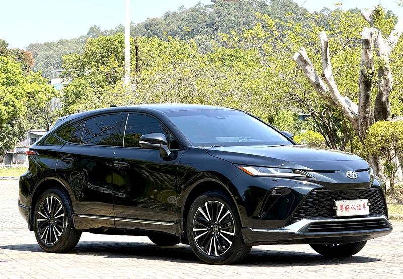 Toyota Venza, 2023 — фото 3 из 12