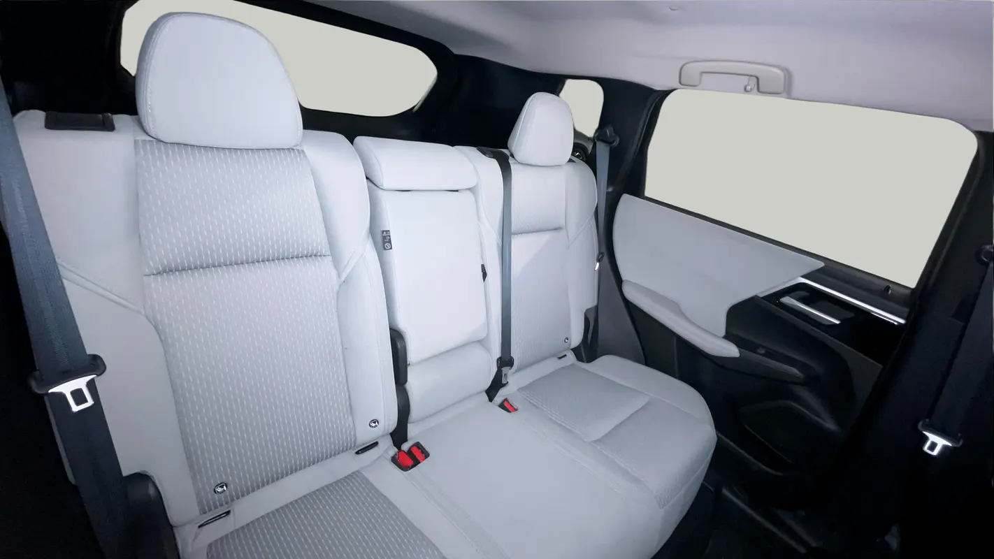 Mitsubishi Outlander, 2023 — фото 10 из 10