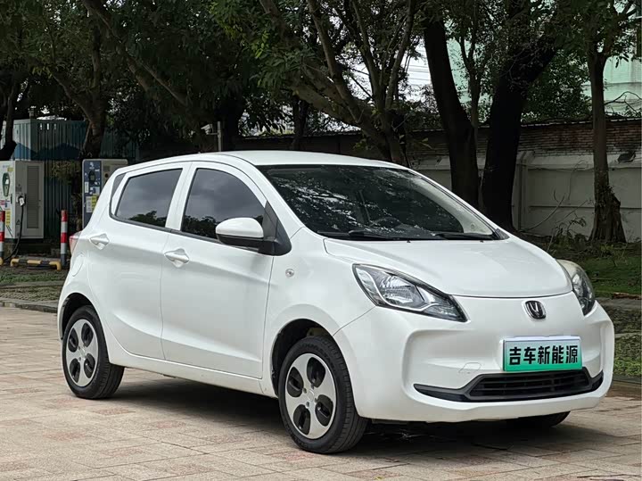 Changan BenBen E-Star, 2021 — фото 2 из 9