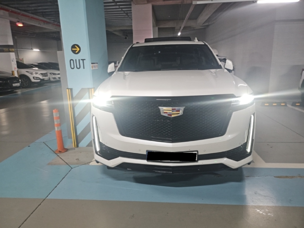 Cadillac Escalade, 2023 — купить в Саранске под ключ