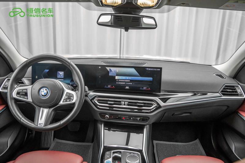 BMW i3, 2022 — фото 10 из 12