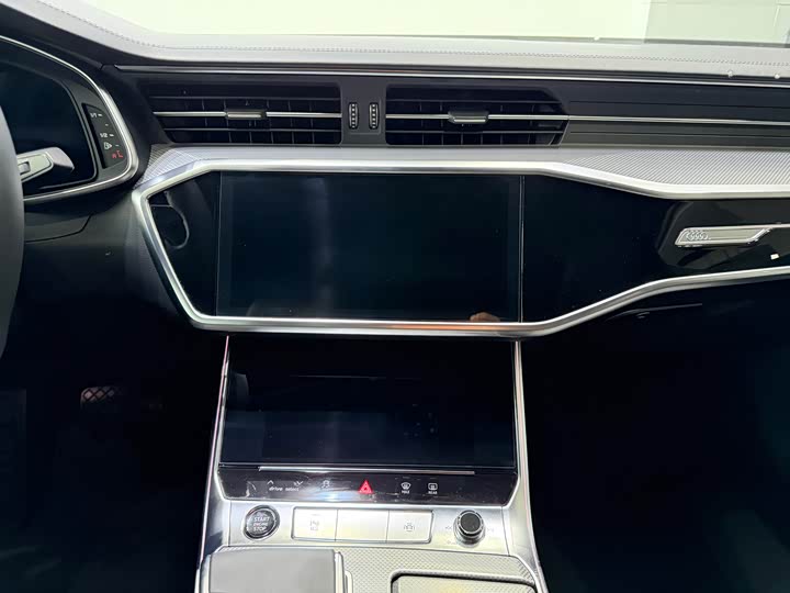 Audi A6L, 2023 — фото 8 из 9
