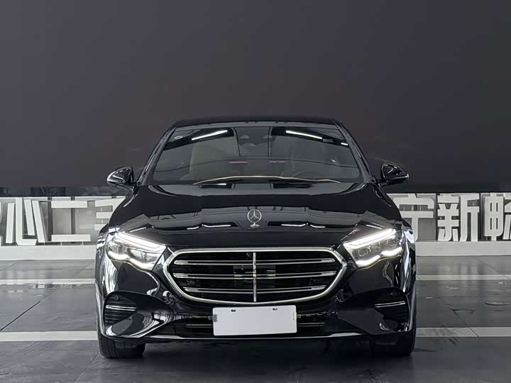Mercedes-Benz E-Class, 2024 — фото 2 из 9