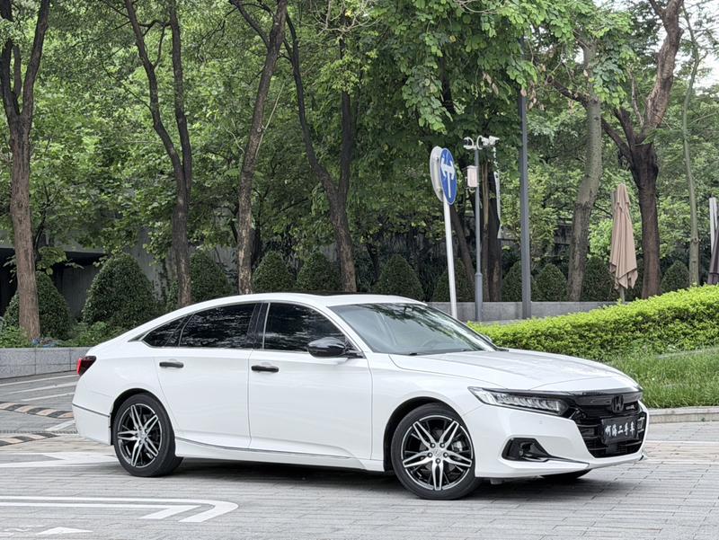 Honda Accord, 2022 — фото 3 из 11