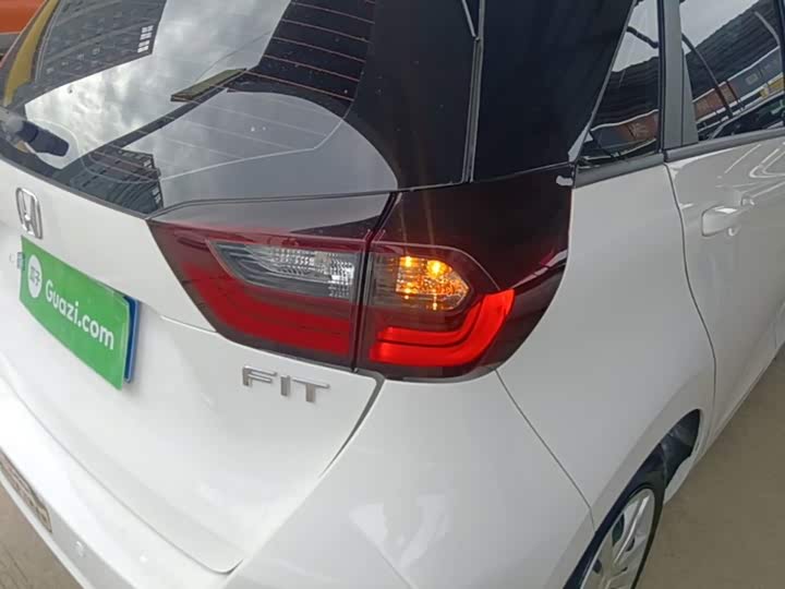 Honda Fit, 2022 — фото 8 из 9
