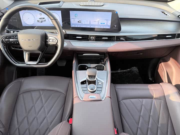 Chery Tiggo 8 Pro, 2023 — фото 7 из 12