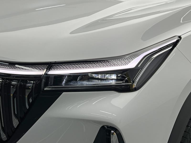 Geely Atlas L, 2026 — фото 9 из 12