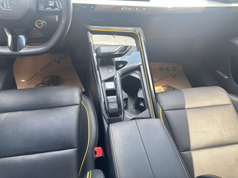 MG Motor 5 Scorpio, 2022 — фото 6 из 12