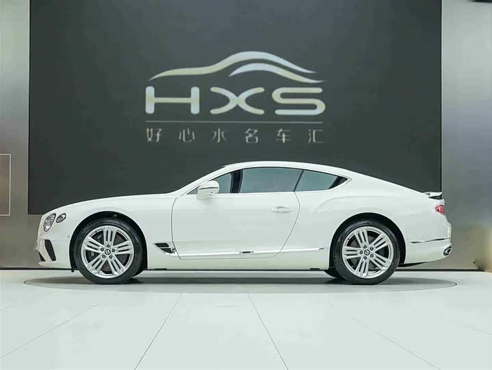 Bentley Continental GT, 2023 — фото 3 из 9