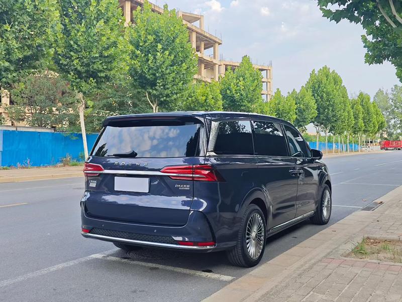 Roewe iMax 8, 2023 — фото 4 из 8