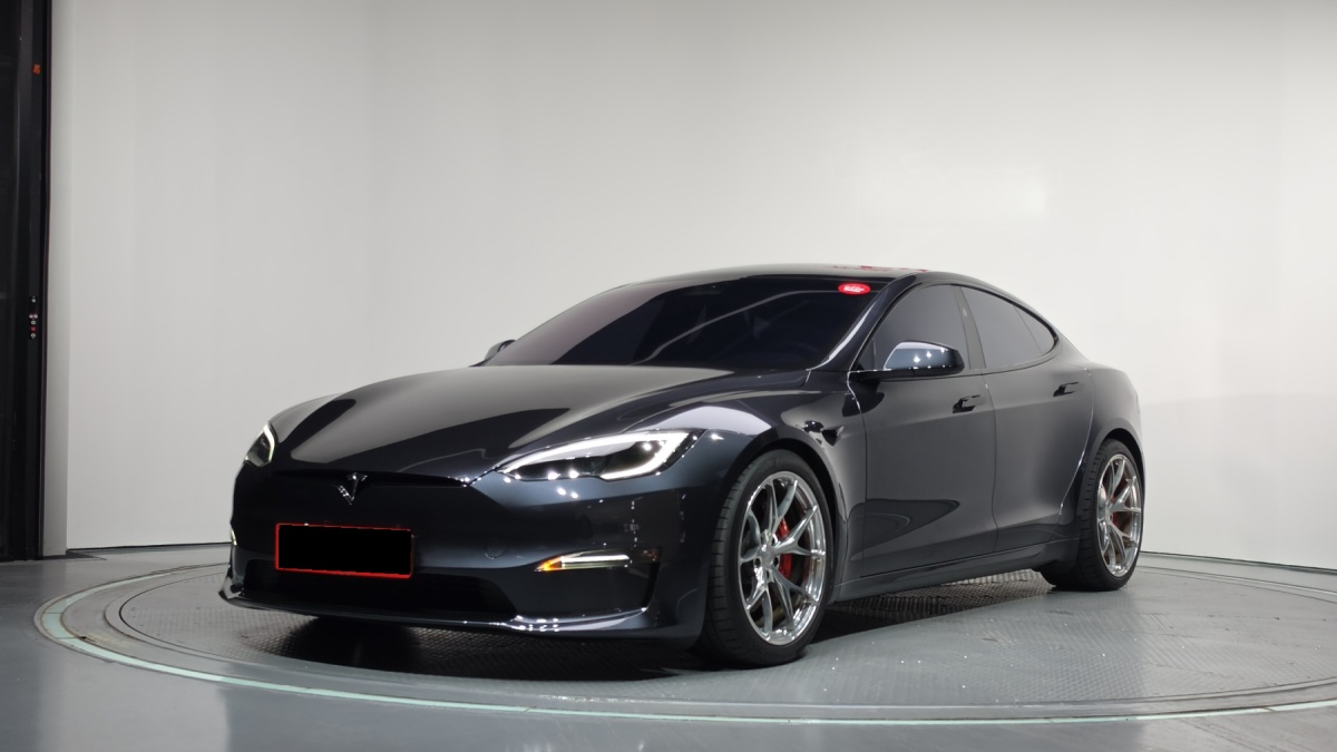 Tesla Model S, 2024 — купить в Иванове под ключ