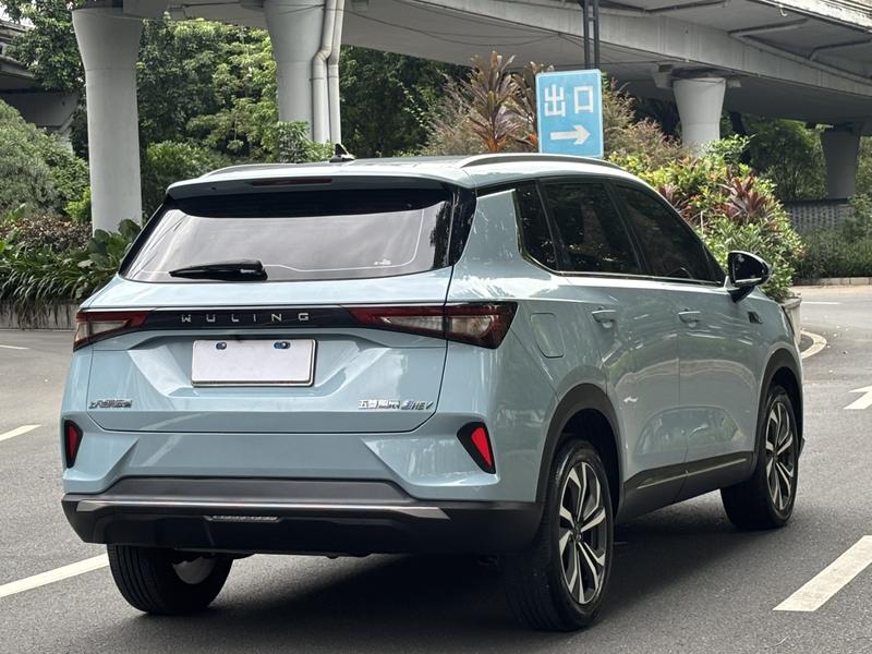 Wuling Asta, 2024 — фото 7 из 12