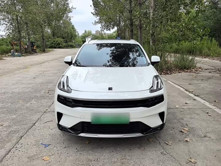 Lynk & Co 06 EM-P Hybrid, 2022 — фото 3 из 9