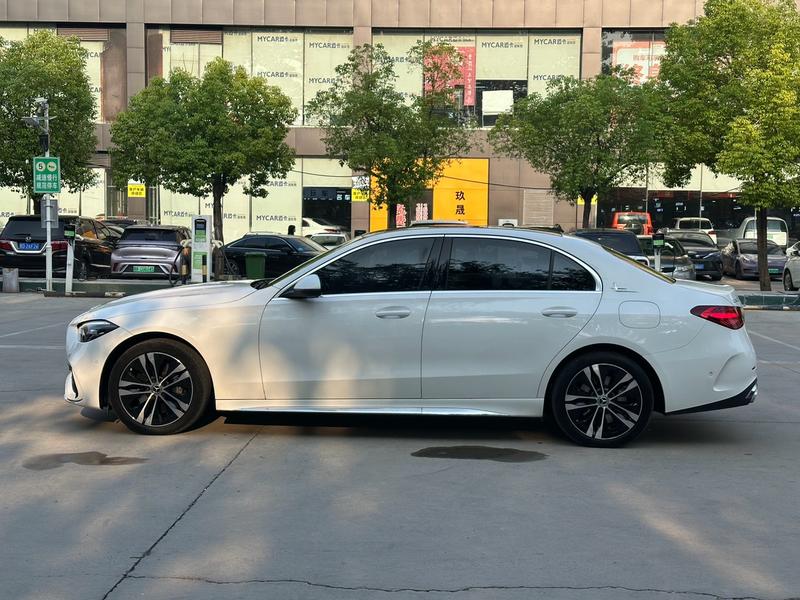 Mercedes-Benz C-Class Hybrid, 2023 — фото 4 из 12