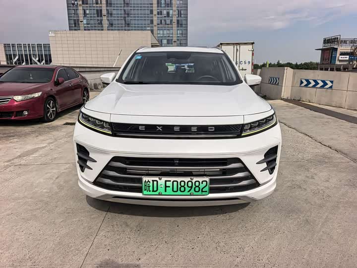 Exeed LX C-DM Hybrid, 2022 — фото 2 из 9