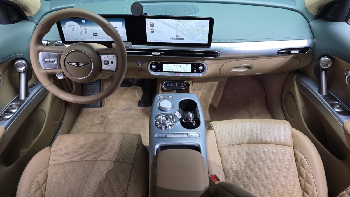Genesis GV60, 2023 — фото 7 из 12