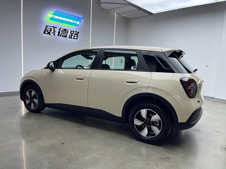 GAC Aion UT, 2025 — фото 5 из 9