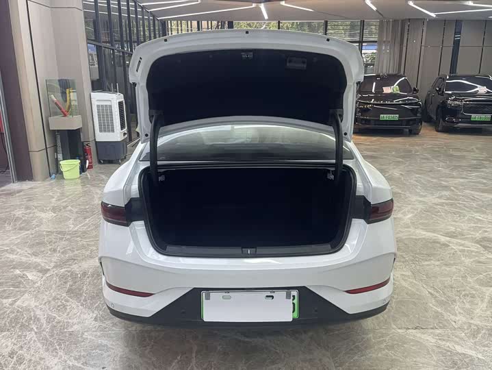 BYD Qin Plus, 2025 — фото 9 из 9