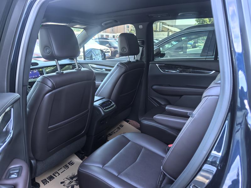 Cadillac XT6, 2022 — фото 11 из 12