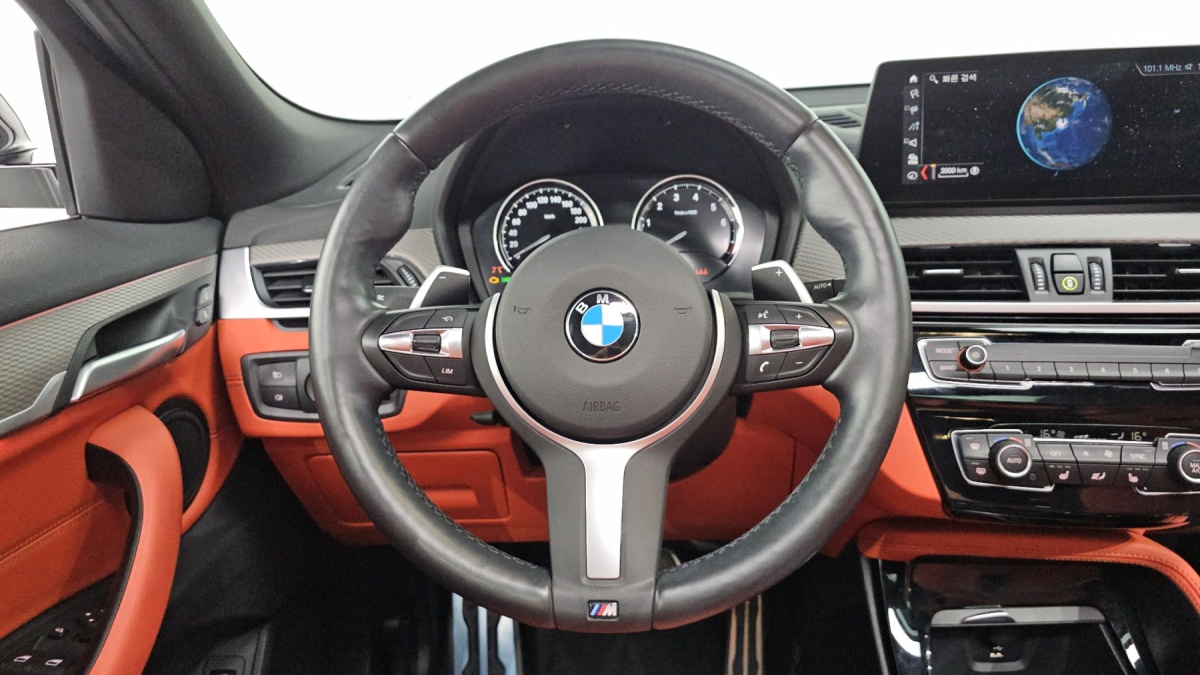 BMW X2 (F39), 2022 — фото 10 из 12