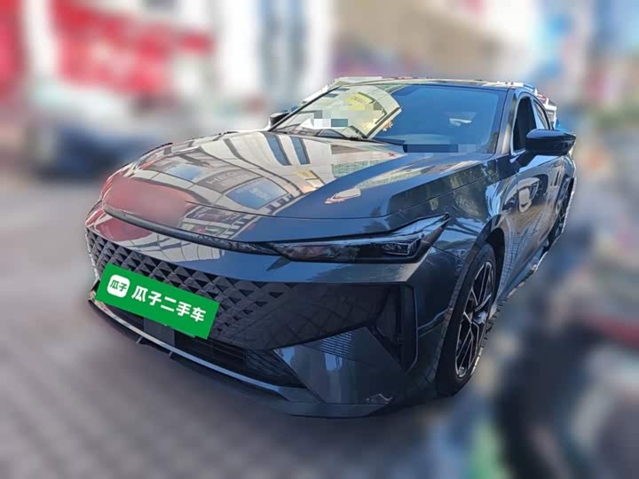 Changan UNI-V Hybrid, 2024 — фото 2 из 9