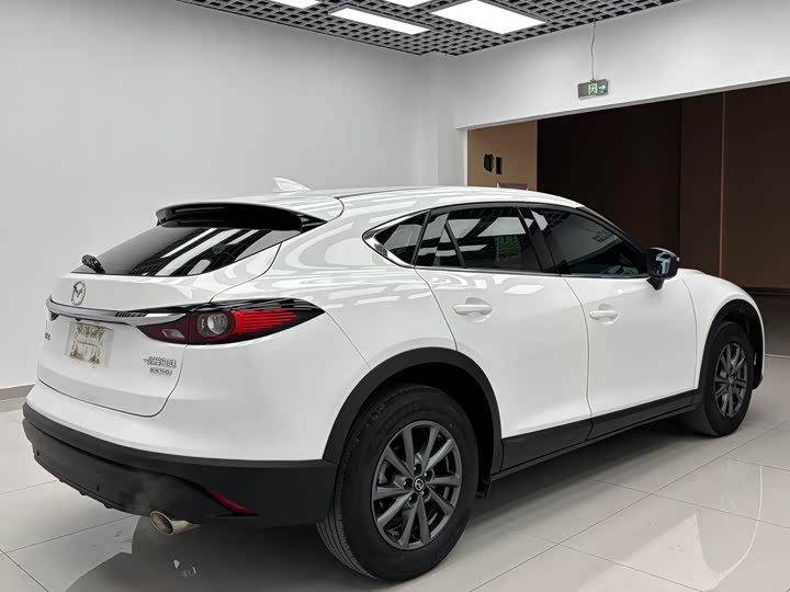 Mazda CX-4, 2023 — фото 5 из 9